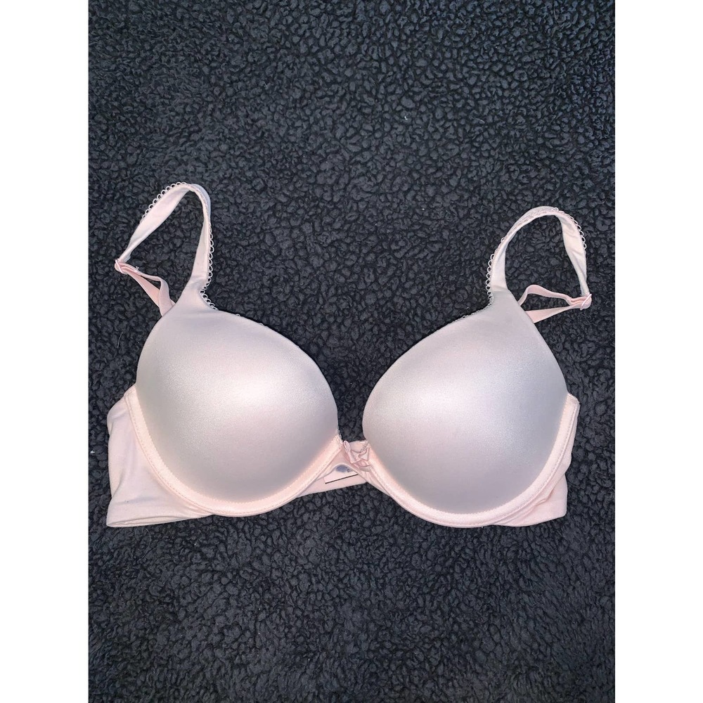 Victoria’s Secret push-up bra size 32D
